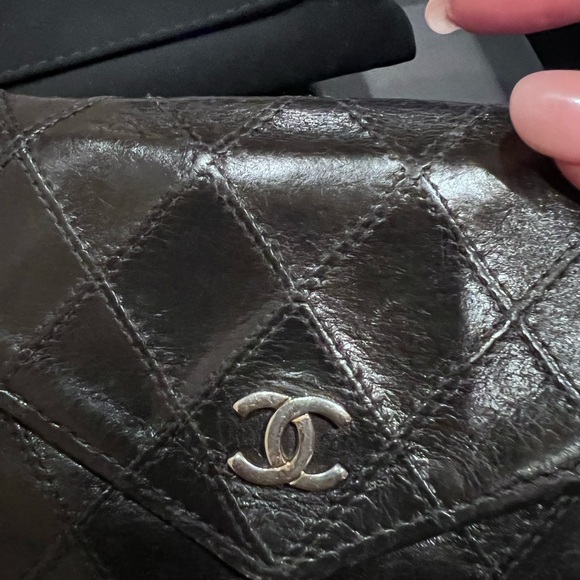 Authentic Vintage Chanel Wallet - Picture 9 of 13